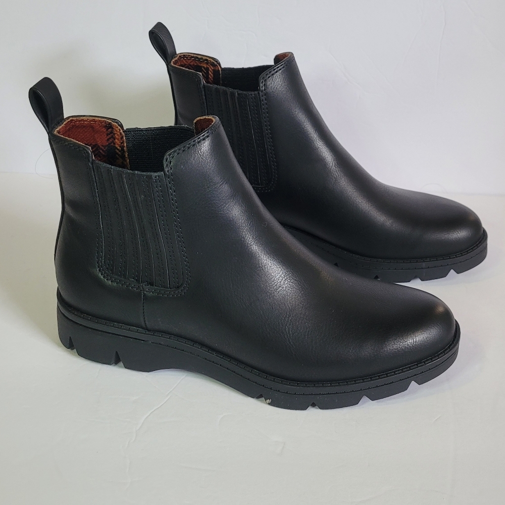 b.o.c. Women's Black Erin Ankle Boots Pull On Size 7.5 NWT